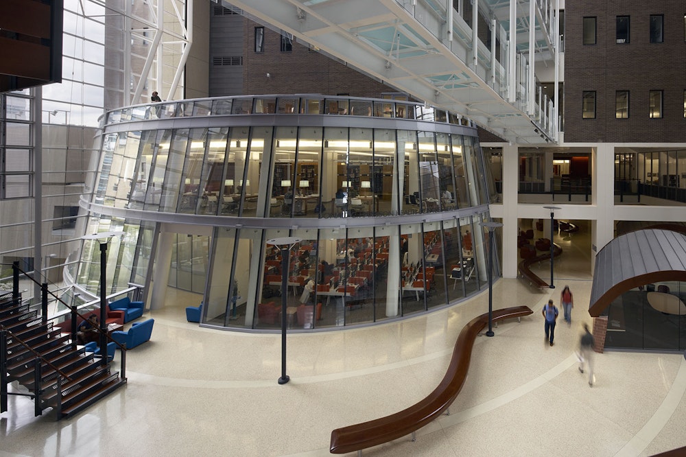 STUDIOS Offers Insights to Lab Design News